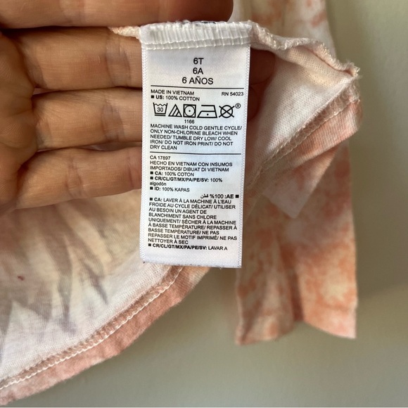 🌼 5/$25 Old Navy Girls Long Sleeve Tie-Dye Logo Tee Shirt Pink White 6T Cotton - Picture 4 of 7